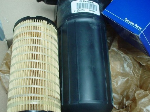 英國Perkins珀金斯柴油發(fā)動機403D-11G原裝進(jìn)口零配件