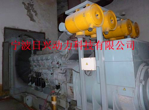 三菱S12柴油發(fā)動(dòng)機(jī)風(fēng)扇驅(qū)動(dòng)器總成的解體、檢修